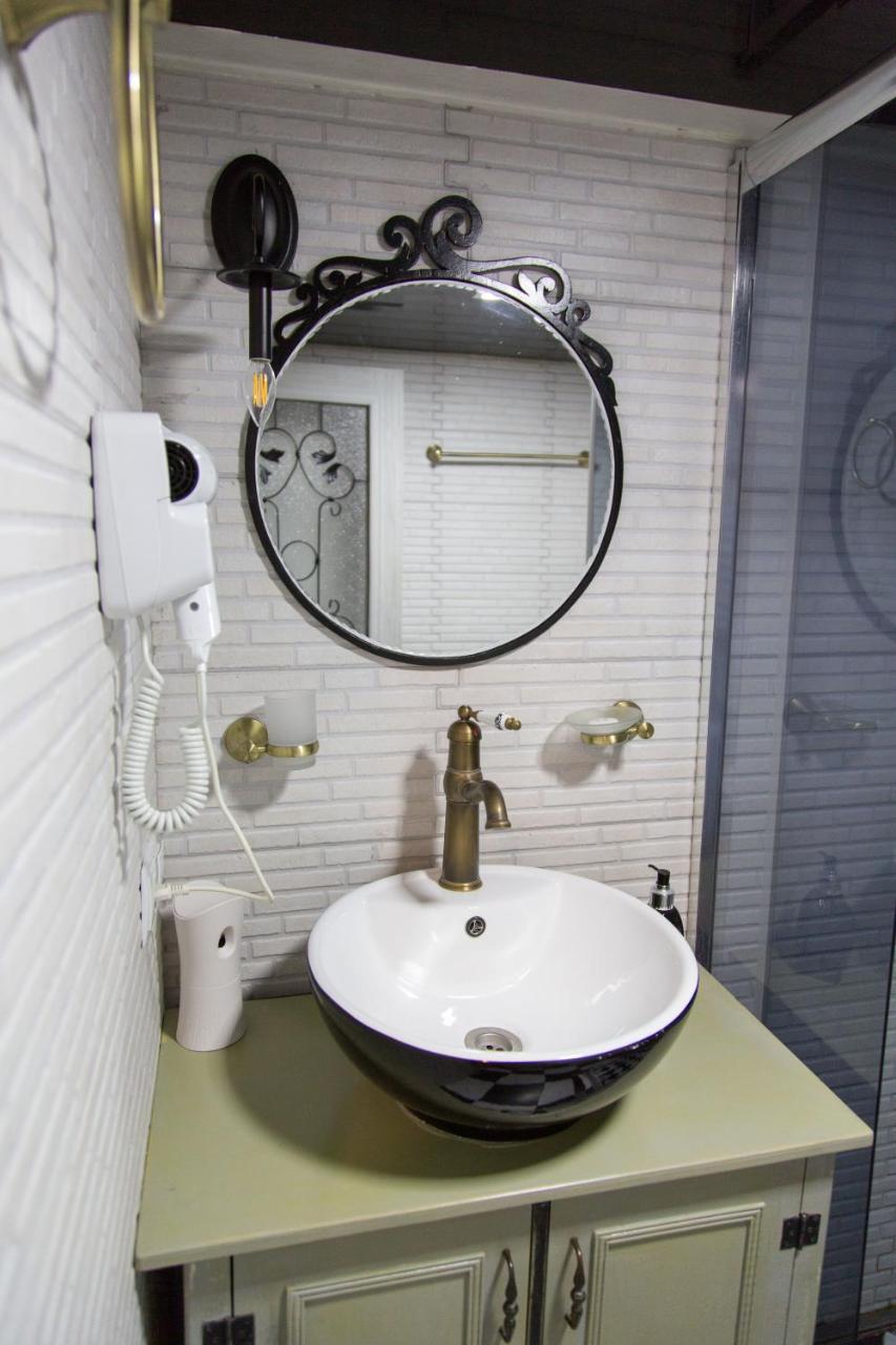 Apartament On Aghmashenebeli 26 Tbilisi Eksteriør billede